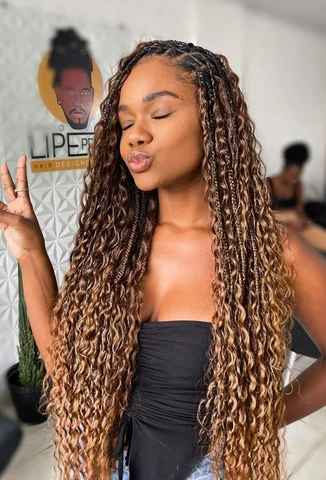 Senegalese twists protective style